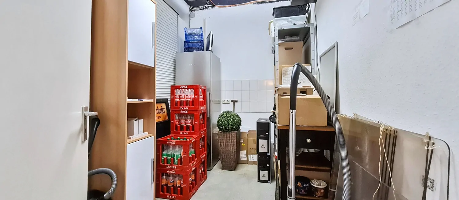 Lager / Büro