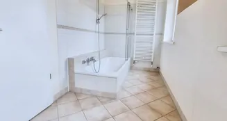 von_poll_real_estate_property_25240023H_image_14