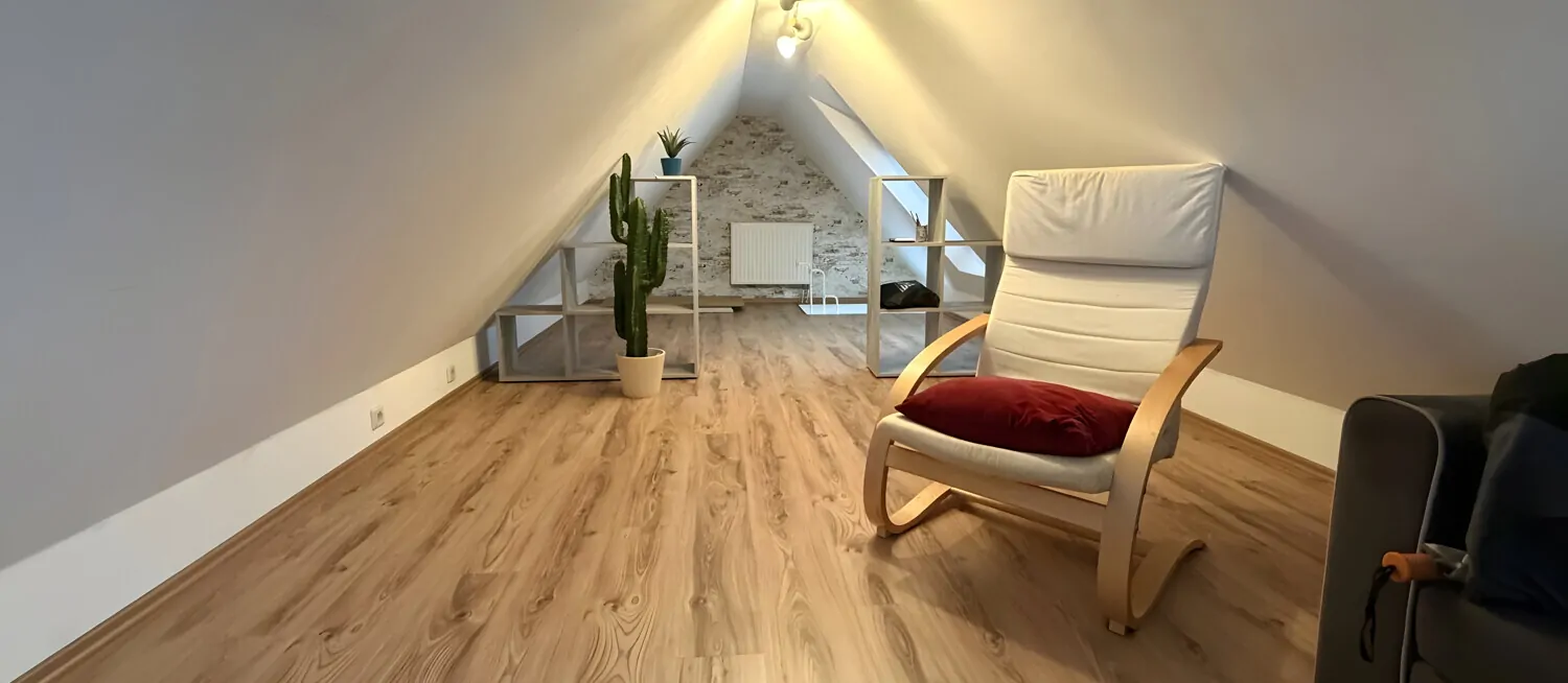 Wohnlich ausgebauter Spitzboden