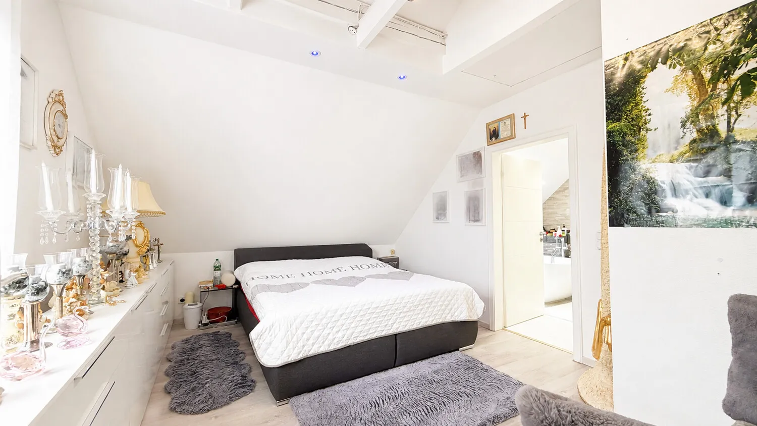 Schlafzimmer
