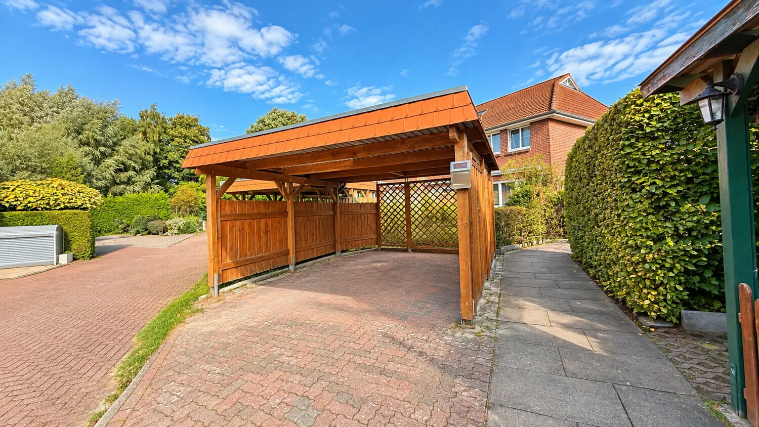 Carport
