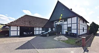 von_poll_real_estate_property_23216001_image_0