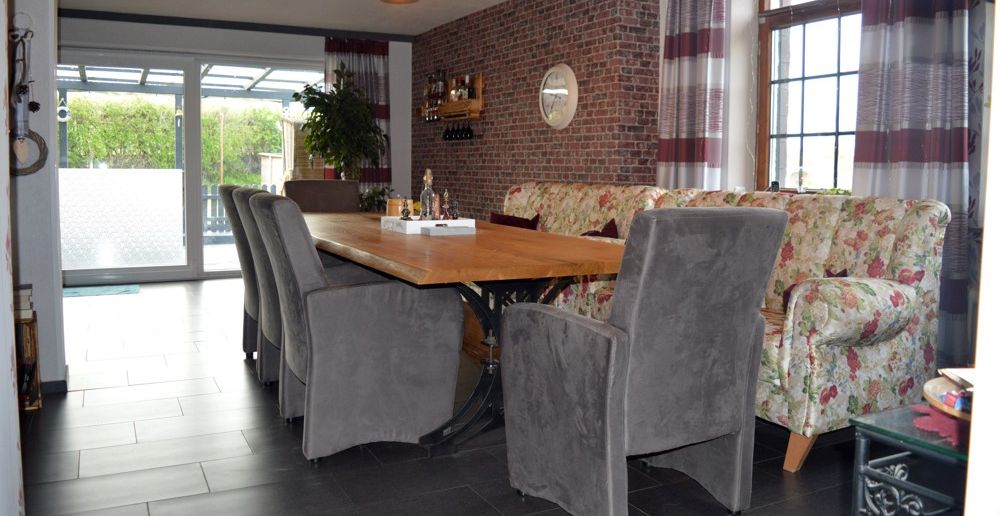 Wohnzimmer (2)