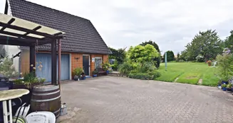 von_poll_real_estate_property_24216020_image_2