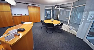 von_poll_real_estate_property_25216019_image_8