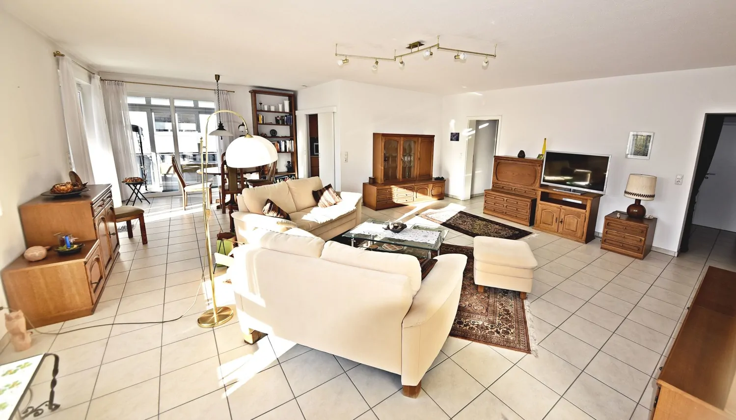 Wohn- und Essbereich (2)