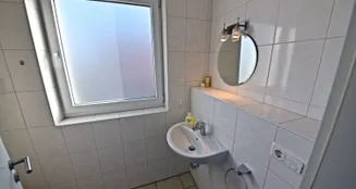 von_poll_real_estate_property_24216026_image_16