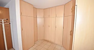 von_poll_real_estate_property_24216026_image_13