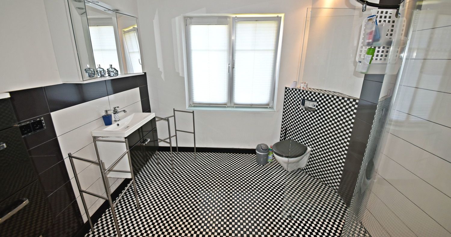 Badezimmer (2)