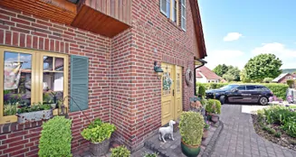 von_poll_real_estate_property_25216012_image_4