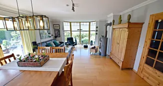 von_poll_real_estate_property_25216012_image_9