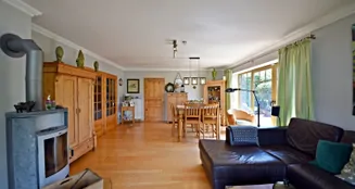 von_poll_real_estate_property_25216012_image_11