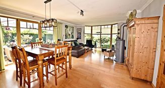 von_poll_real_estate_property_25216012_image_8