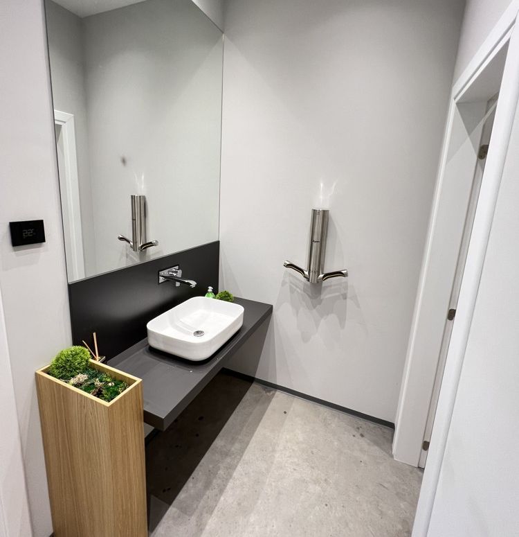 WC 2