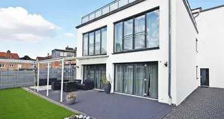 von_poll_real_estate_property_25216018_image_1