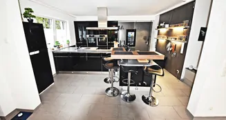 von_poll_real_estate_property_25216018_image_8