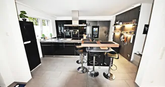 von_poll_real_estate_property_25216018_image_8