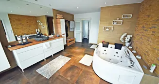 von_poll_real_estate_property_25216018_image_12