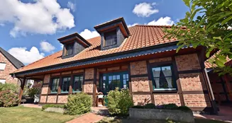 von_poll_real_estate_property_25216016_image_0