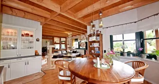 von_poll_real_estate_property_25216016_image_13