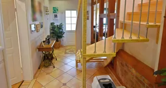 von_poll_real_estate_property_25216016_image_24