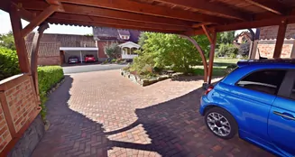 von_poll_real_estate_property_25216016_image_52