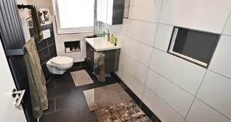 von_poll_real_estate_property_25216017_image_5