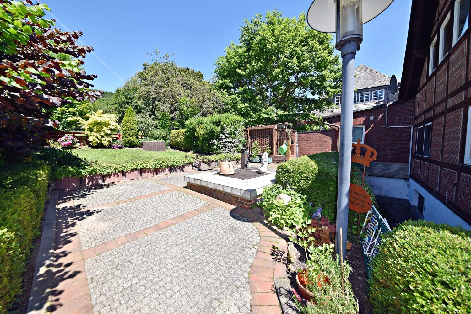 Terrasse Mehrfamilienhaus