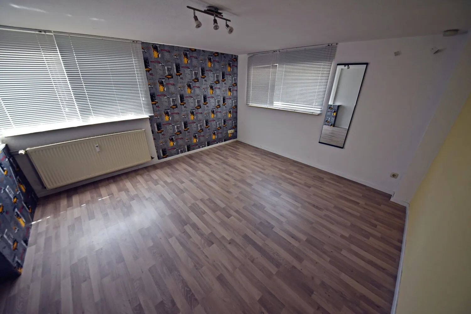 Schlafzimmer Wohnung UG