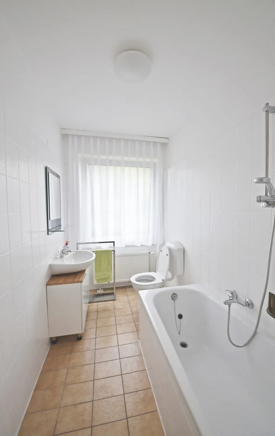 Badezimmer 2