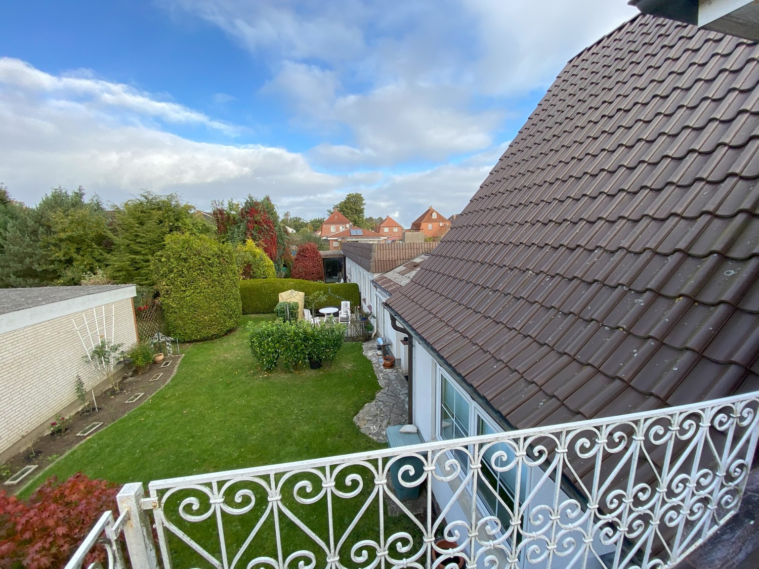 Haus vorne Balkon Aussicht