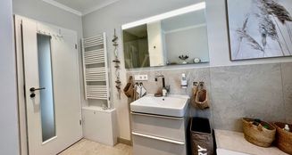 von_poll_real_estate_property_25270006_image_15