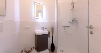 von_poll_real_estate_property_25270013_image_15