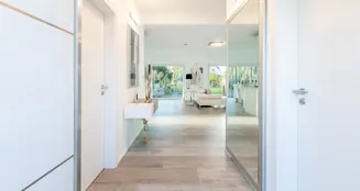 von_poll_real_estate_property_25270013_image_8