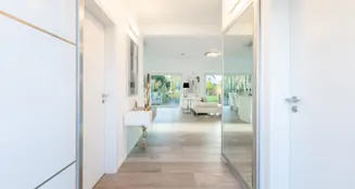 von_poll_real_estate_property_25270013_image_8