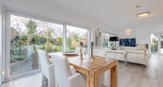 von_poll_real_estate_property_25270013_image_12