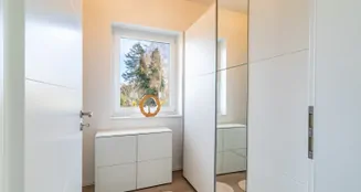 von_poll_real_estate_property_25270013_image_23