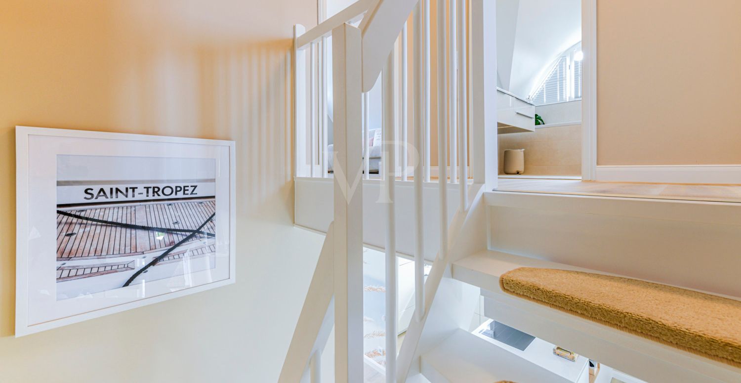 Treppe ins OG
