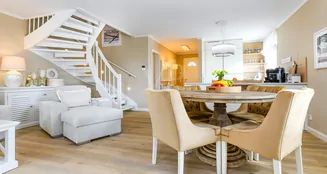 von_poll_real_estate_property_25270009_image_11