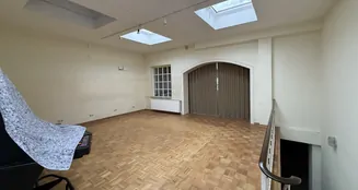 von_poll_real_estate_property_25270015_image_2