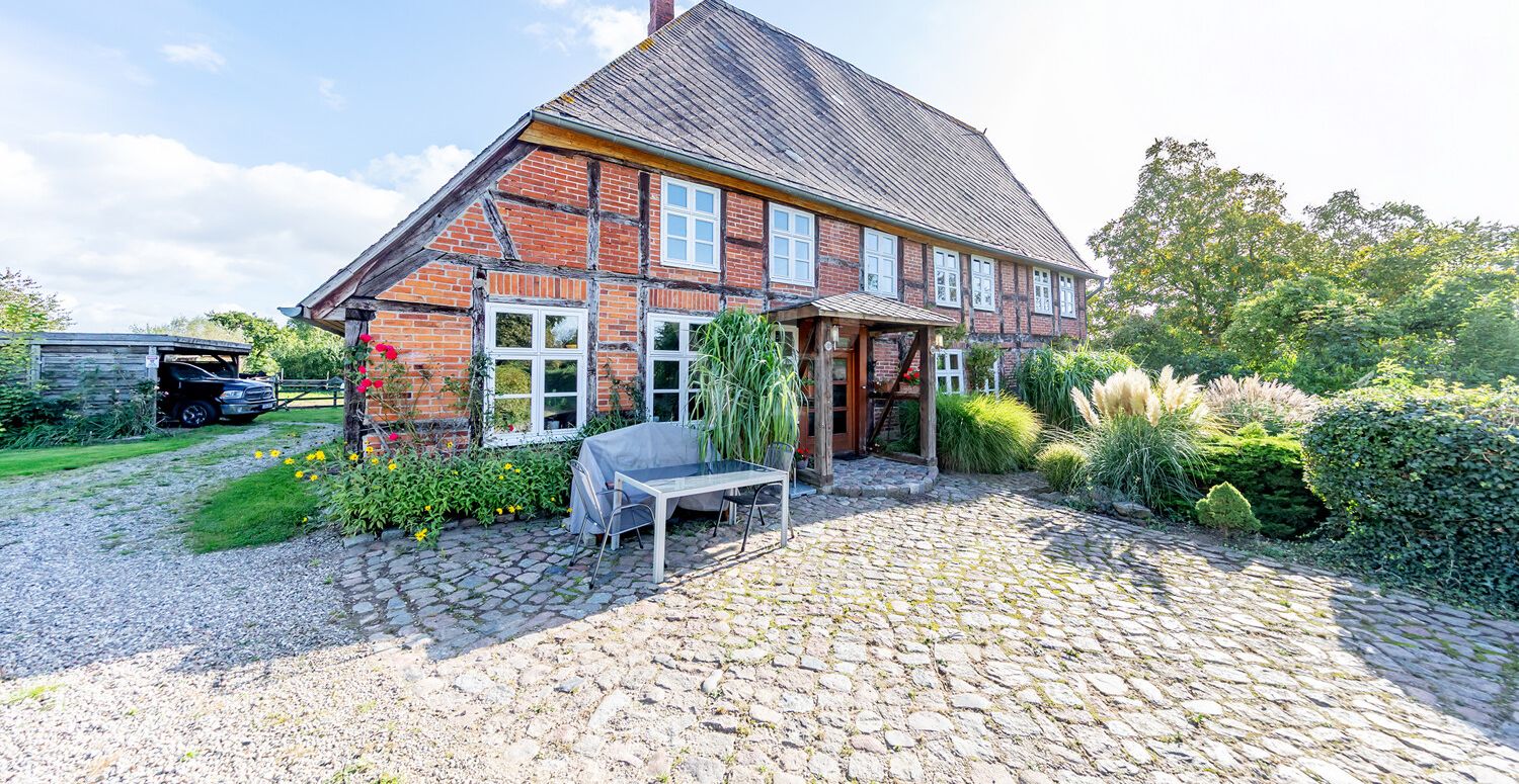 Haus Front