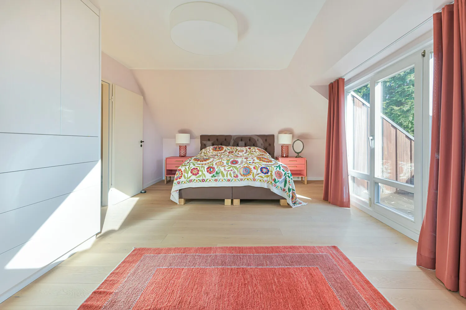 Zimmer 1 DG