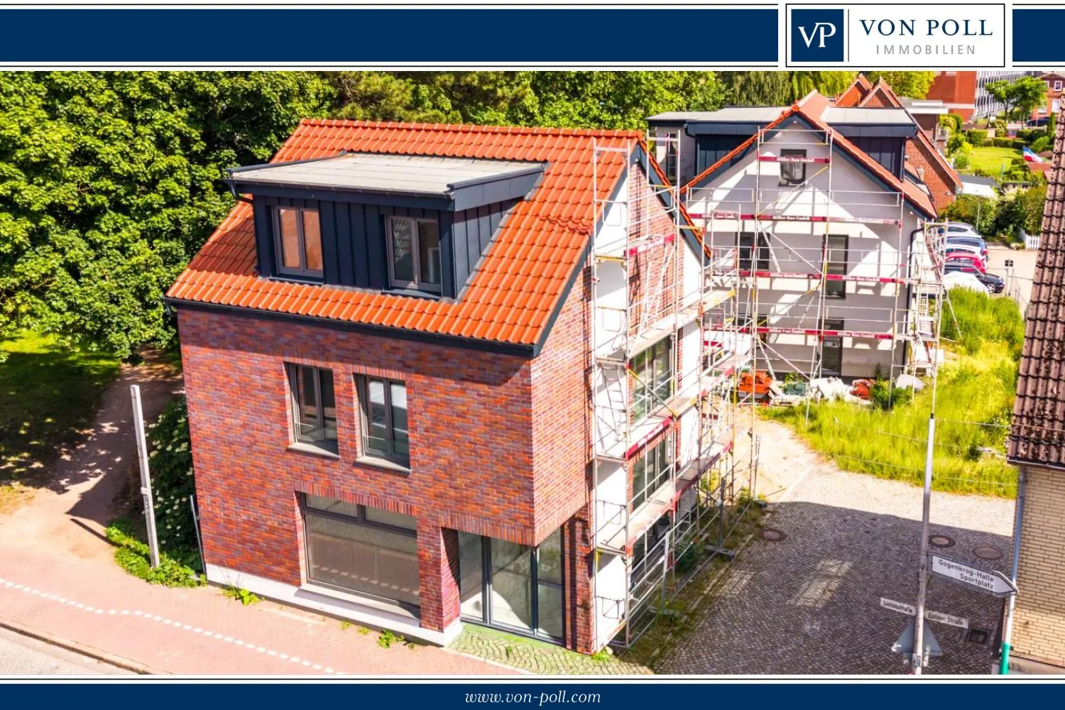 Wohn- und Geschäftshaus