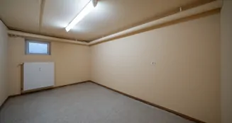 von_poll_real_estate_property_25168005_image_27