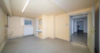 von_poll_real_estate_property_25168005_image_28