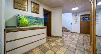 von_poll_real_estate_property_25168010_image_4