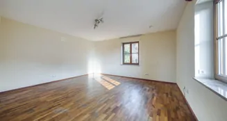 von_poll_real_estate_property_26168001_image_11