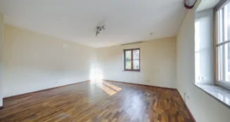 von_poll_real_estate_property_26168001_image_11