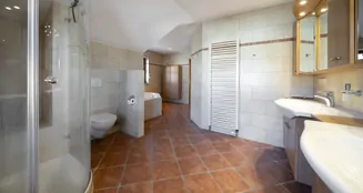 von_poll_real_estate_property_26168001_image_10