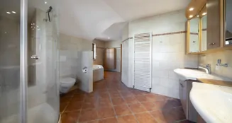 von_poll_real_estate_property_26168001_image_10